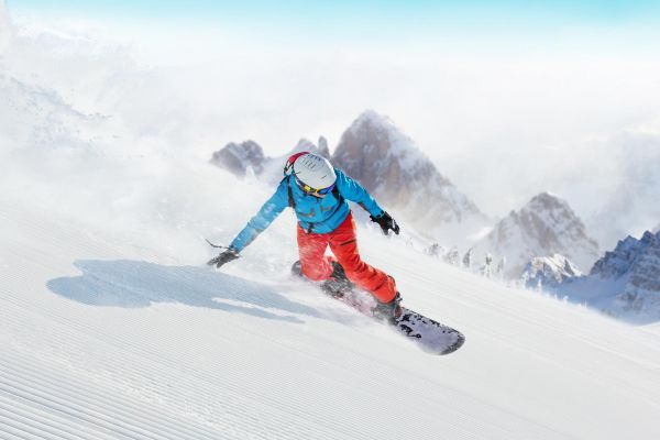 Тур в Приэльбрусье на 7 дней: лыжи, сноуборд и прогулки верхом