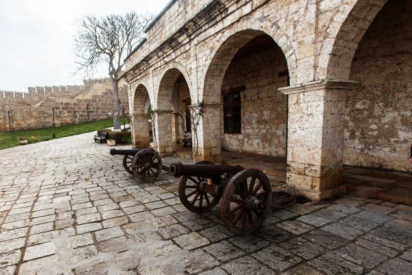 Экскурсия в Дербент и к экраноплану «Лунь» из Махачкалы