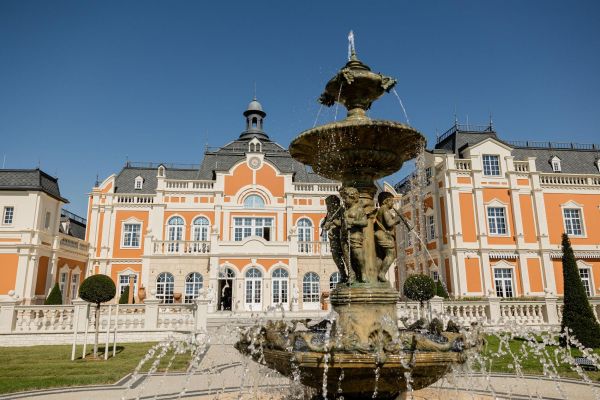 Экскурсия с дегустацией по винодельне Château de Talu