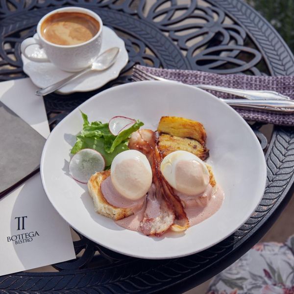 TT BISTRO