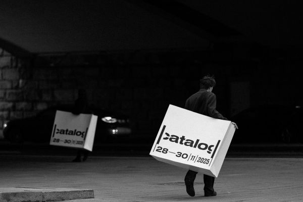 Экскурсия с куратором по ярмарке современного искусства |catalog|