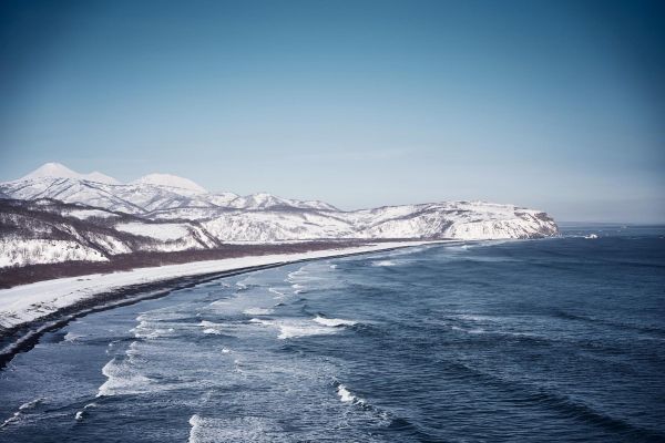 Экскурсия на снегоходах на Халактырский пляж
