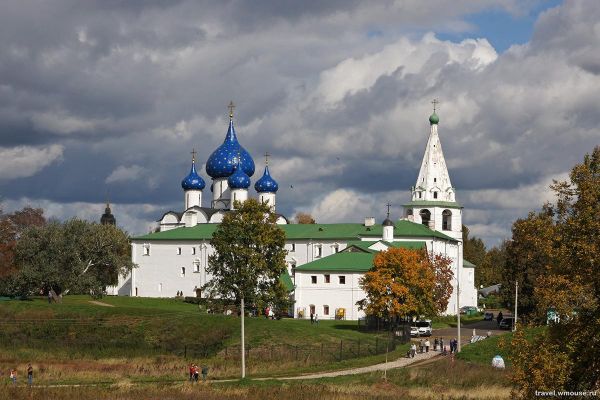 Кремль, Кидекша и конный экипаж: нескучные выходные в Суздале, тур на 2 дня