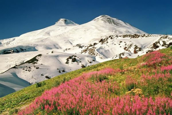 Тур на Эльбрус: восхождение на западную вершину с опытными гидами